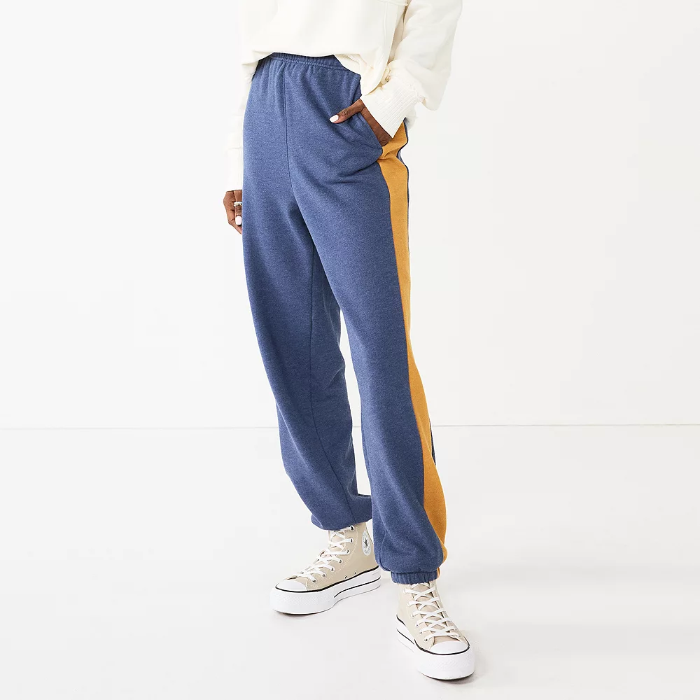 Juniors' SO® Oversized High-Rise Boyfriend Joggers - Image 5